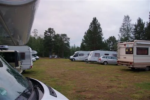 tenorinne-camping-karigasniemi-um2tv