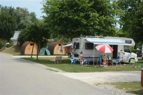 tcs-camping-solothurn-solothurn-sertw