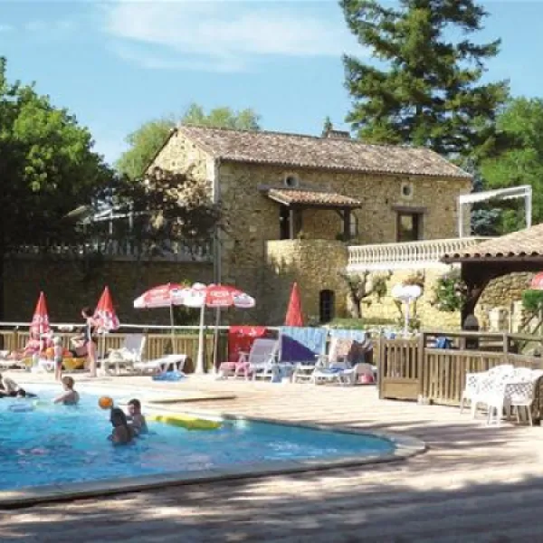 camping-village-le-moulin-de-surier-beaumontduprigord-2g7xr