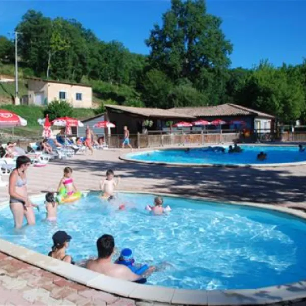 camping-village-le-moulin-de-surier-beaumontduprigord-jucux