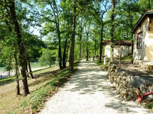 camping-village-le-moulin-de-surier-beaumontduprigord-kelrf