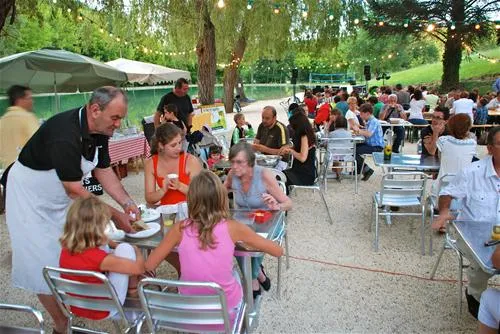camping-village-le-moulin-de-surier-beaumontduprigord-qnyxb
