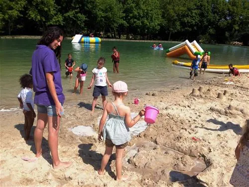 camping-village-le-moulin-de-surier-beaumontduprigord-usjyr