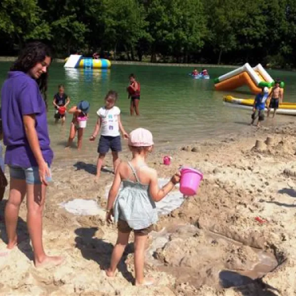 camping-village-le-moulin-de-surier-beaumontduprigord-usjyr