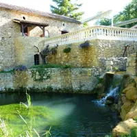 camping-village-le-moulin-de-surier-beaumontduprigord-yzzrp