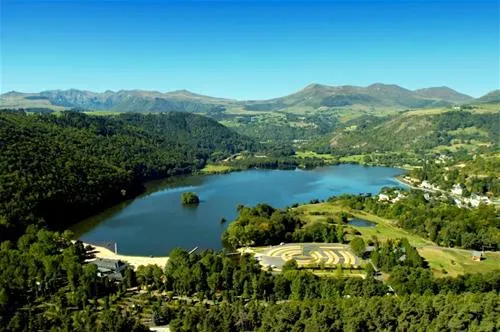 domaine-du-lac-chambon-murol-wp3lx