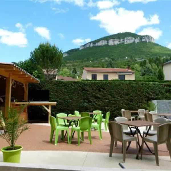 camping-larribal-millau-zcef5
