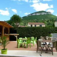 camping-larribal-millau-zcef5