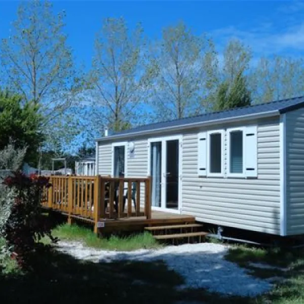 camping-les-pins-saint-palais-de-la-mer-taclh