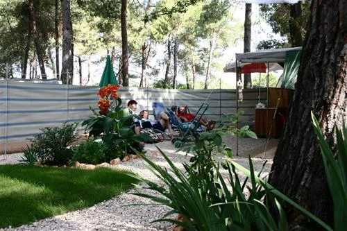 campingin-stella-maris-umag-umag-yb2mr