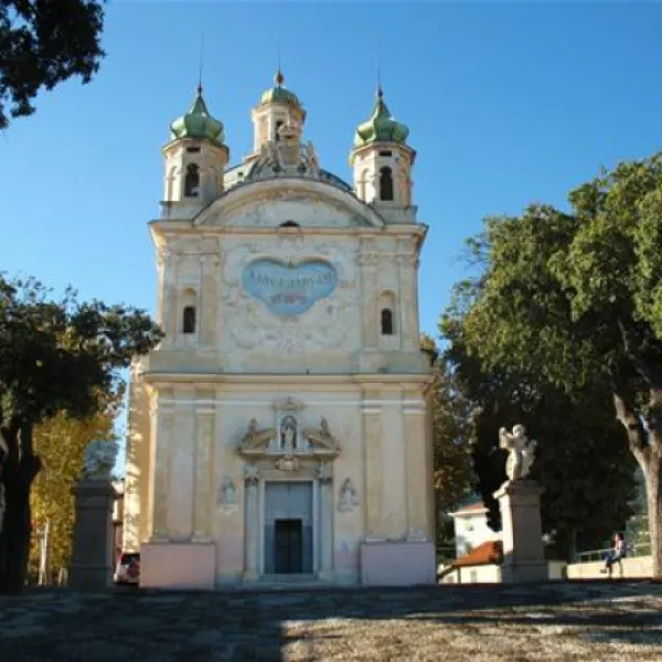 campeggio-villaggio-dei-fiori-san-remo-bgg9s