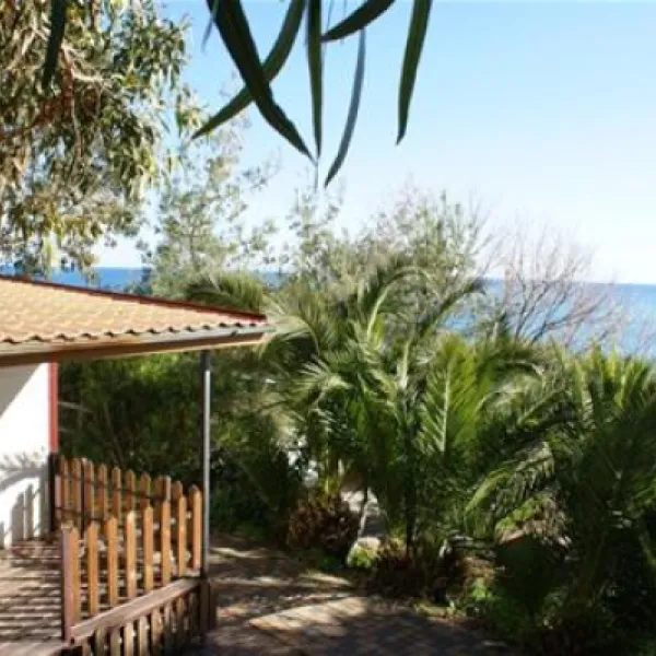 campeggio-villaggio-dei-fiori-san-remo-otwrq