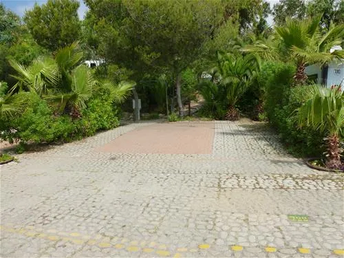 campeggio-villaggio-dei-fiori-san-remo-qughq