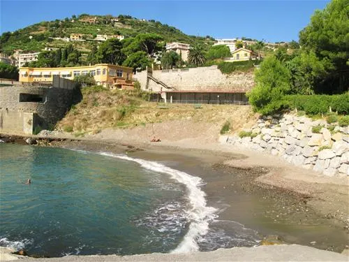 campeggio-villaggio-dei-fiori-san-remo-yv2ja