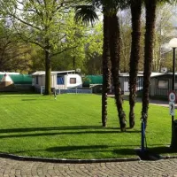 caravan-camping-miralago-sa-tenero-6vssc