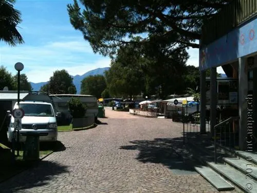 caravan-camping-miralago-sa-tenero-zywjt