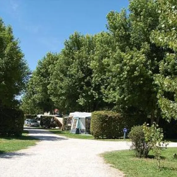 camping-lesplanade-hautesane-1iqmt