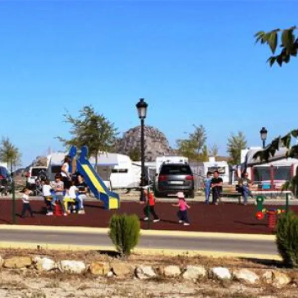 camping-pueblo-blanco-olvera-0g5y3