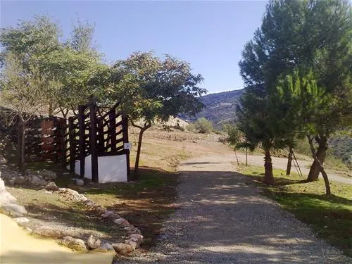 camping-pueblo-blanco-olvera-idyra