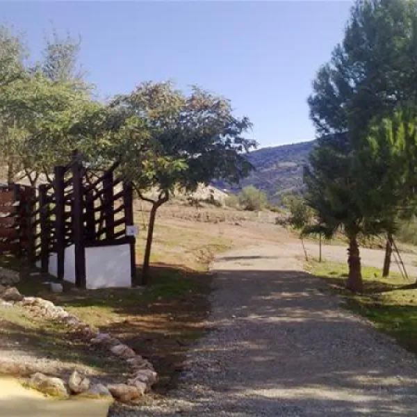 camping-pueblo-blanco-olvera-idyra