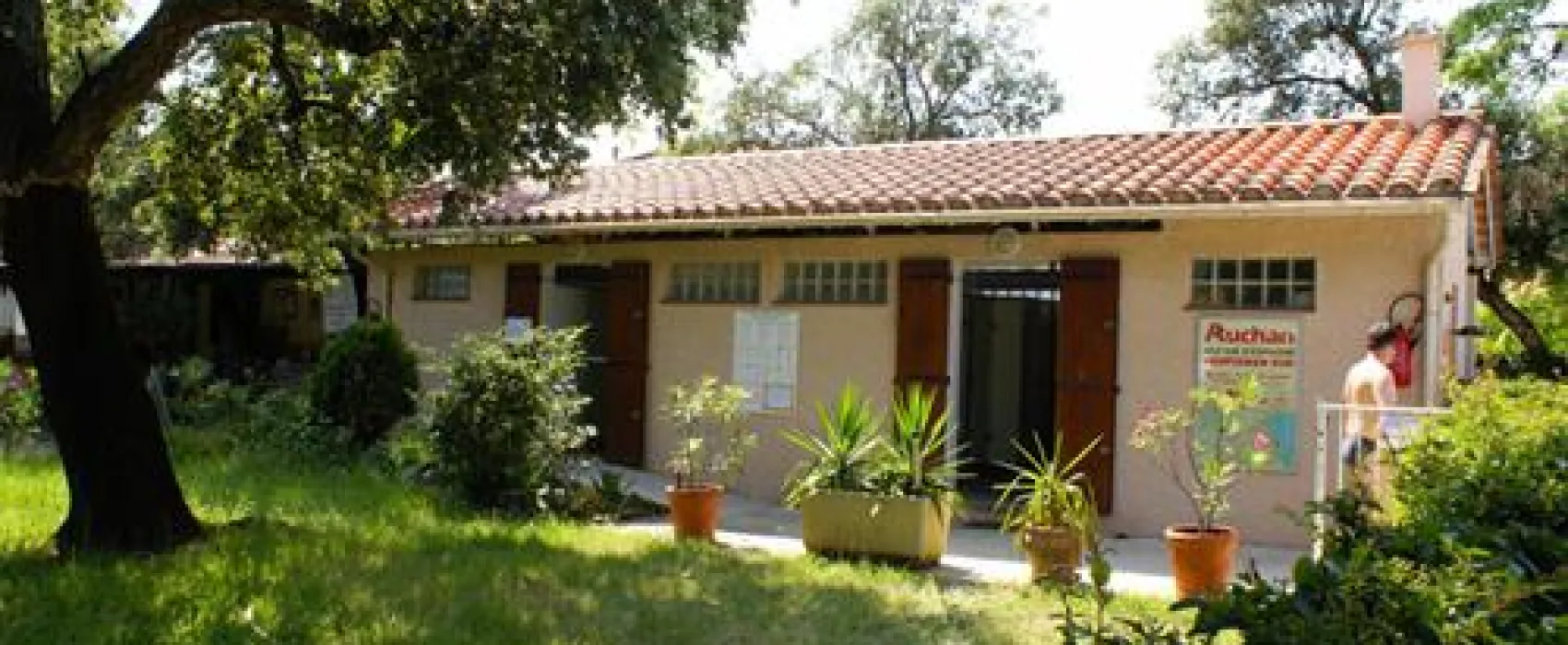 Camping La Pinede
