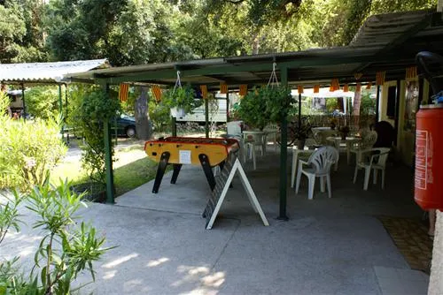 camping-la-pinede-st-genis-des-fontaines-z1yvx