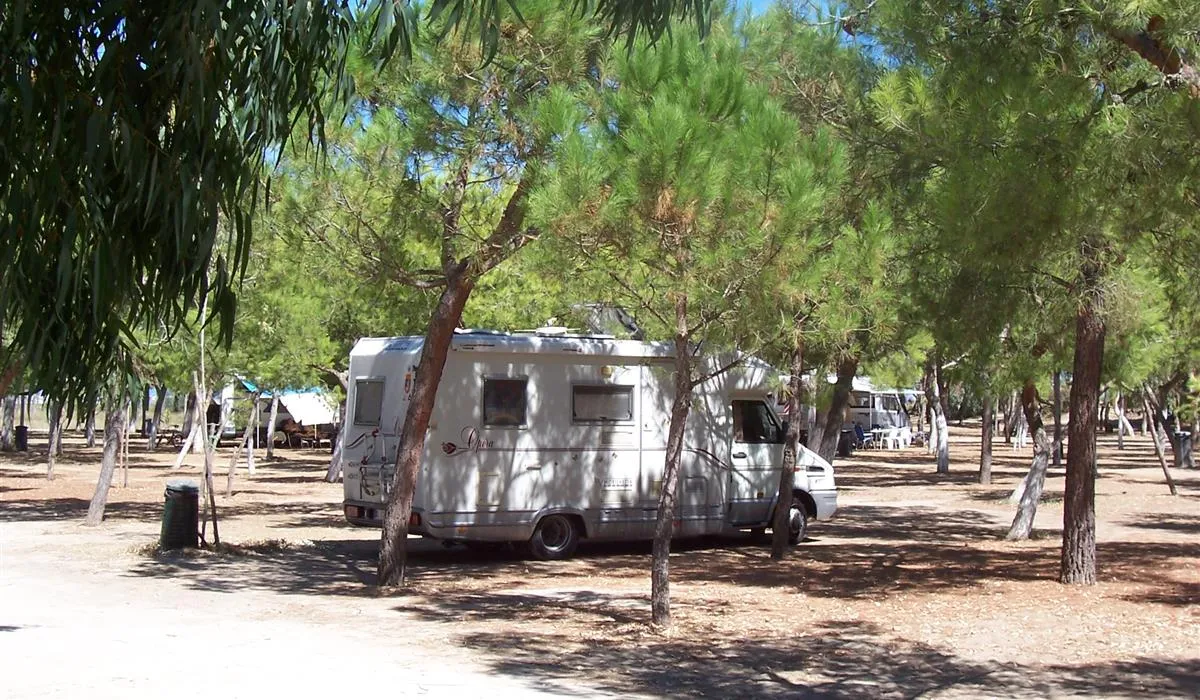 campeggio-lido-salpi-manfredonia-n660w