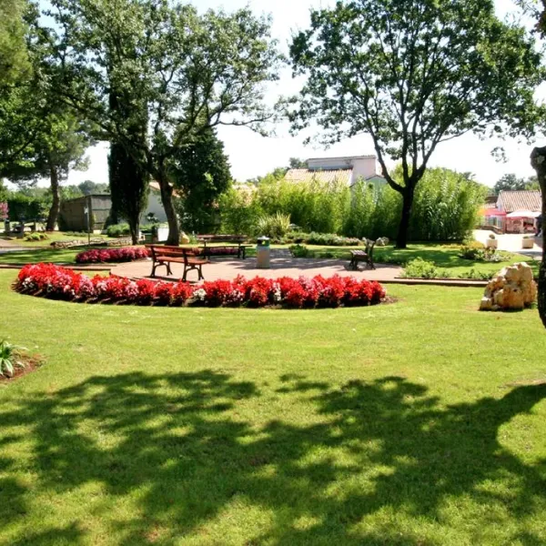 naturist-centar-ulika-porec-ou5gi