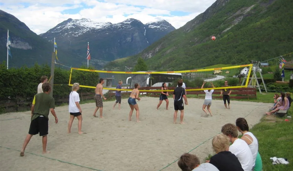 holmevik-camping-stryn-sqlsv