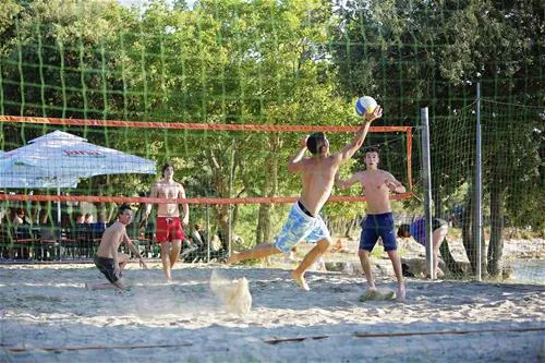 camping-san-polo-bale-4v8in