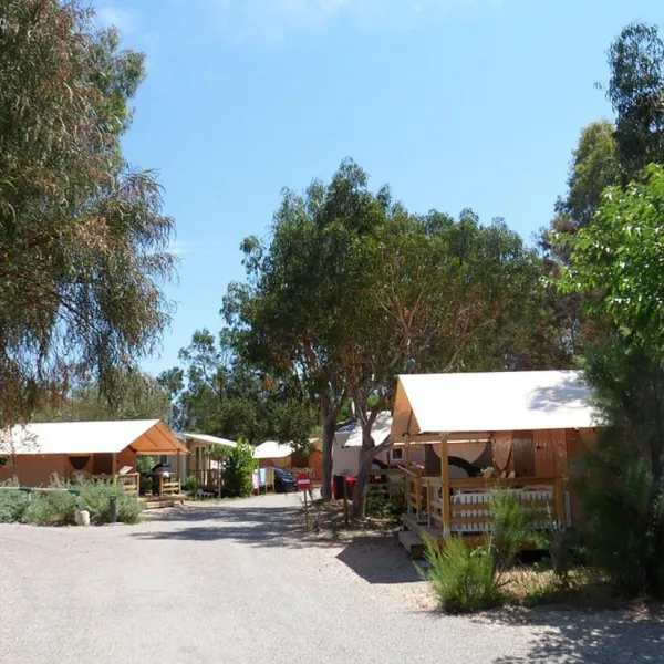 camping-kalliste-saint-florent-uyian
