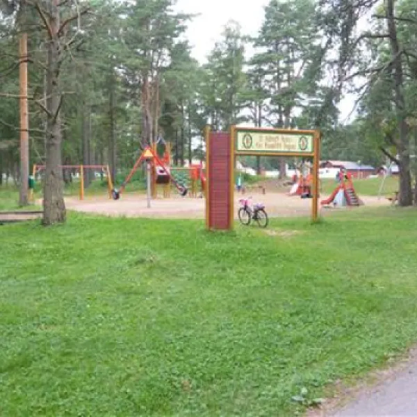 mora-parkens-camping-stugby-mora-h3rrz