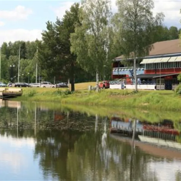 mora-parkens-camping-stugby-mora-zjebp