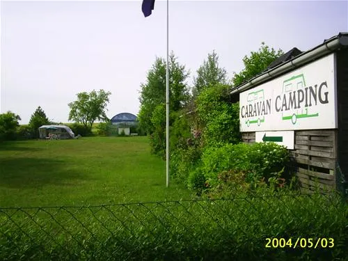 camping-hubert-goldberg-njn9d