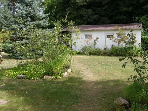 camping-hubert-goldberg-yuq5p