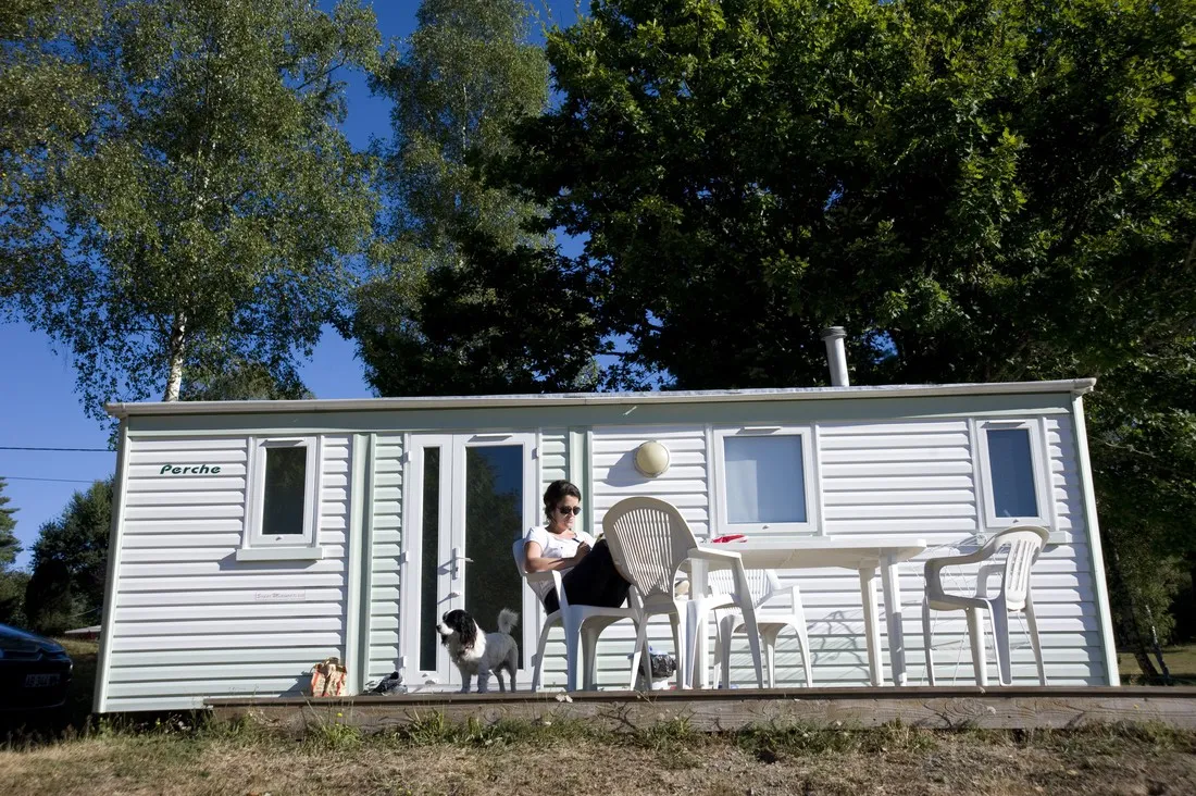 camping-municipal-du-lac-de-feyt-servires-le-chteau-wsggi
