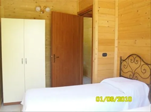 villaggio-le-casette-ciro-marina-ztx0s