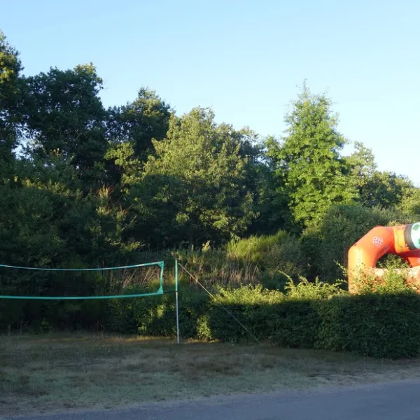 camping-des-lacs-celles-sur-plaine-yfquv