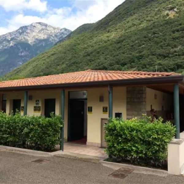 camping-claudia-malcesine-je0yd