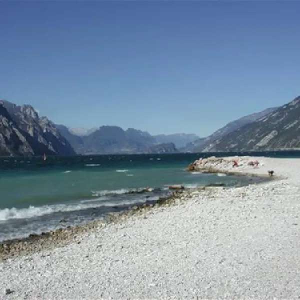 camping-claudia-malcesine-kgyn0