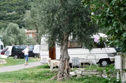 camping-claudia-malcesine-nc5wq