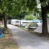 camping-quai-iseo-xxbw3