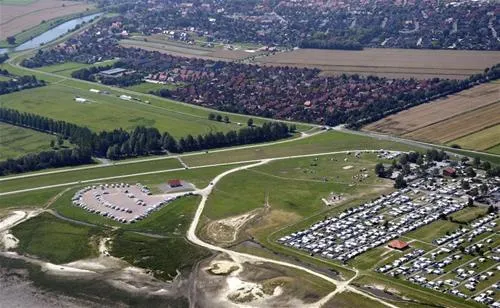 campingplatz-hooksiel-nordseekstenbadeort-hooksiel-rmvwy