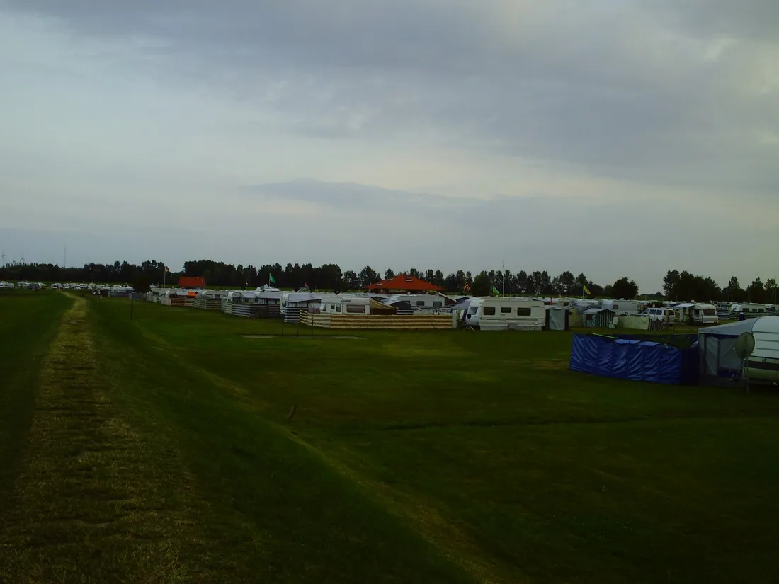 campingplatz-hooksiel-nordseekstenbadeort-hooksiel-vykn9