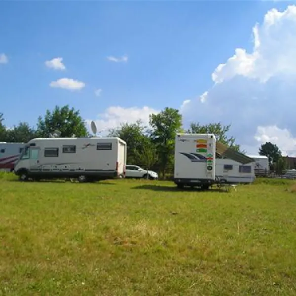 camping-viljamovka-kremna-7ihkl