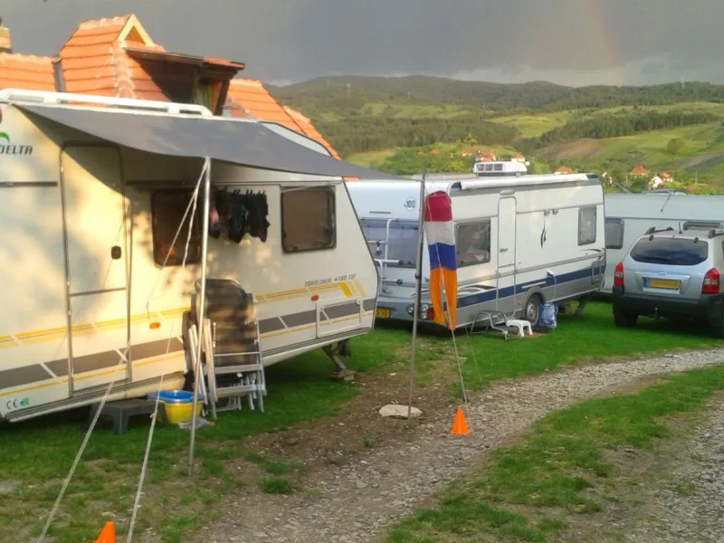 camping-viljamovka-kremna-a2azl