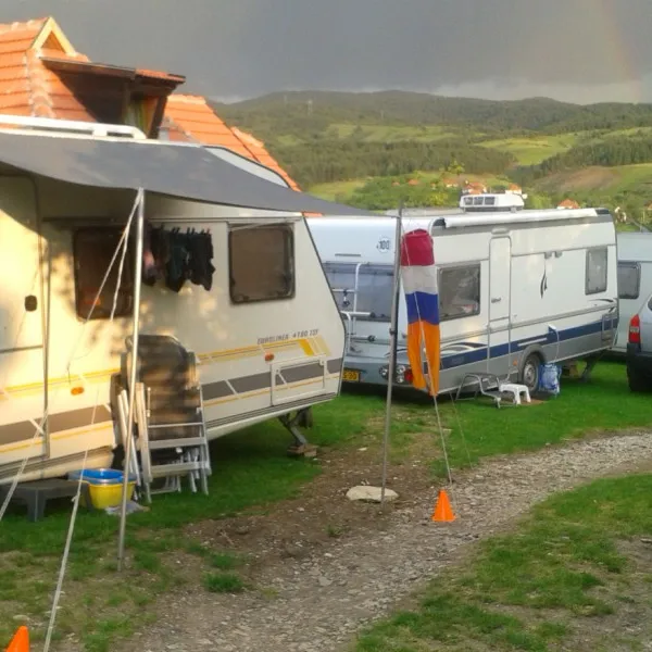 camping-viljamovka-kremna-a2azl