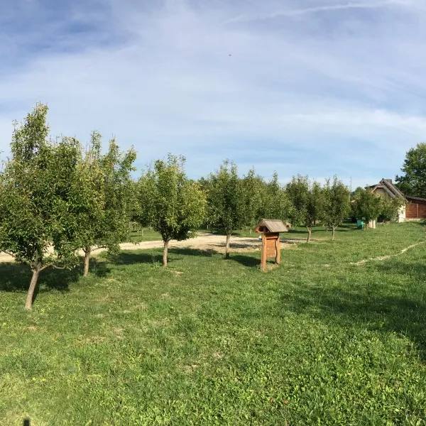 camping-viljamovka-kremna-ubpld