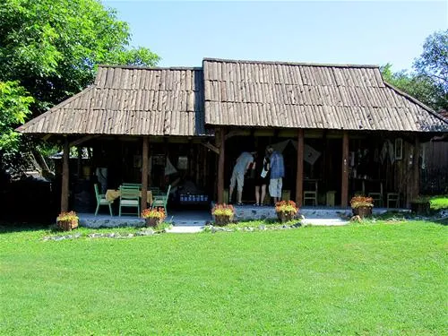 camping-viljamovka-kremna-ukdow