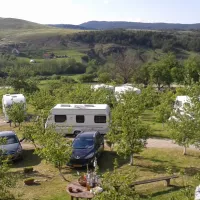 camping-viljamovka-kremna-y8ijd